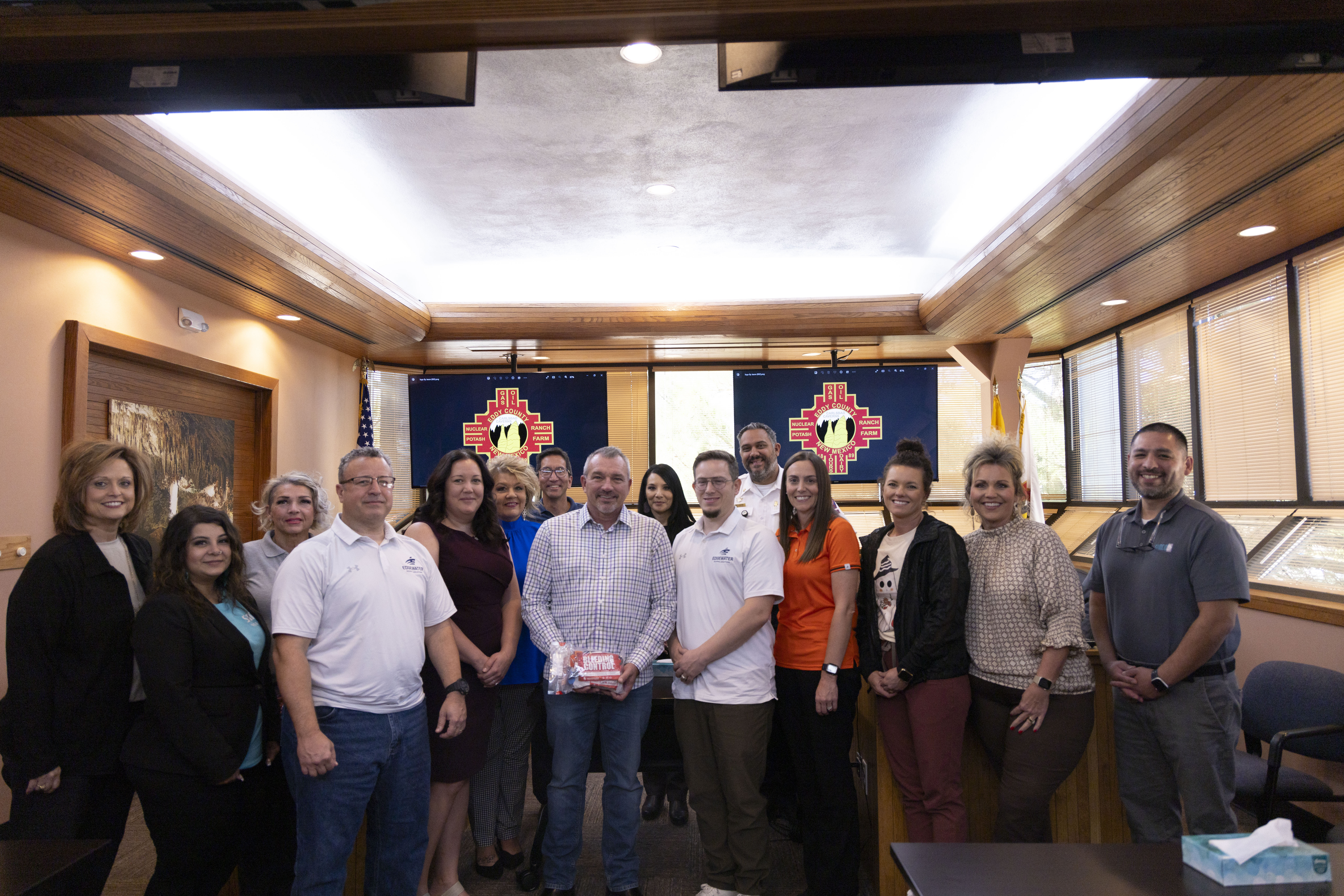 Picture of WIPP employees with Artesia Public Schools staff